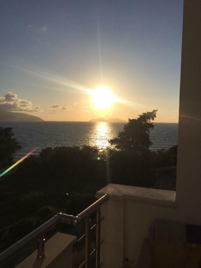 Residence David Vlorë エクステリア 写真